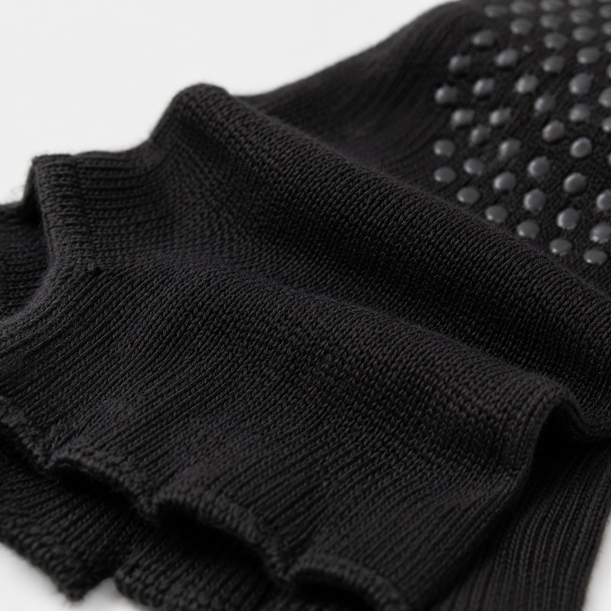 Five-Toe Wraparound Yoga Socks for Yoga, Pilates & Barre