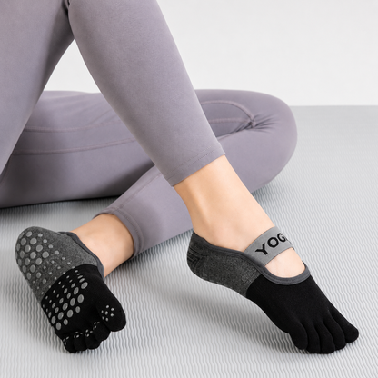 Five-Toe Grip Yoga Socks for Yoga, Pilates & Barre