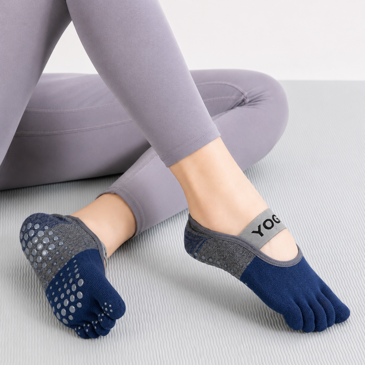 Five-Toe Grip Yoga Socks for Yoga, Pilates & Barre