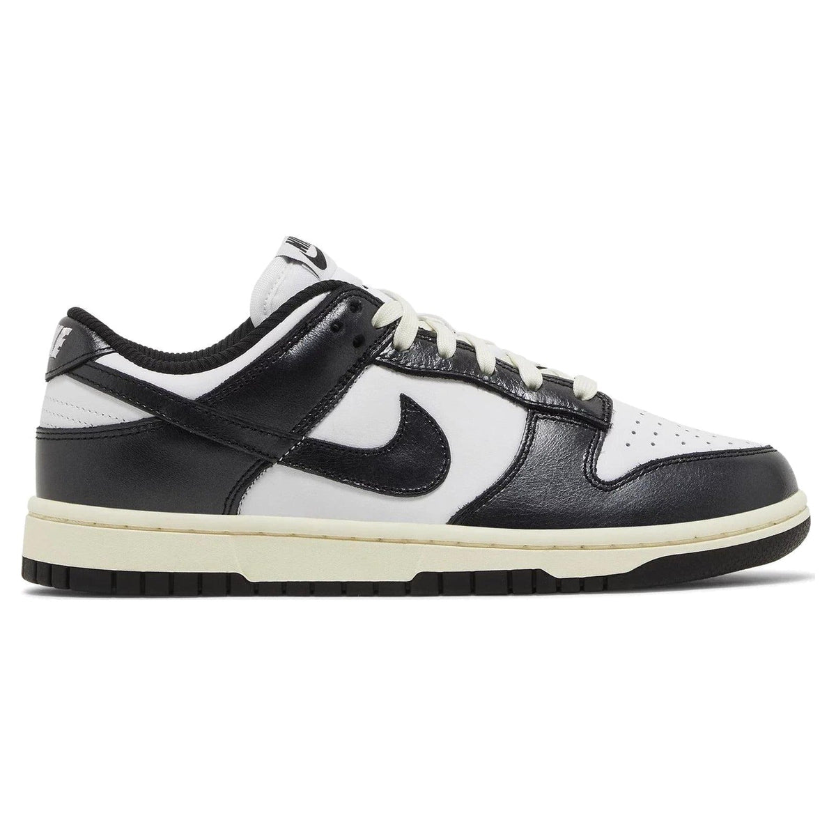 Nike Dunk Low Vintage Panda (W)