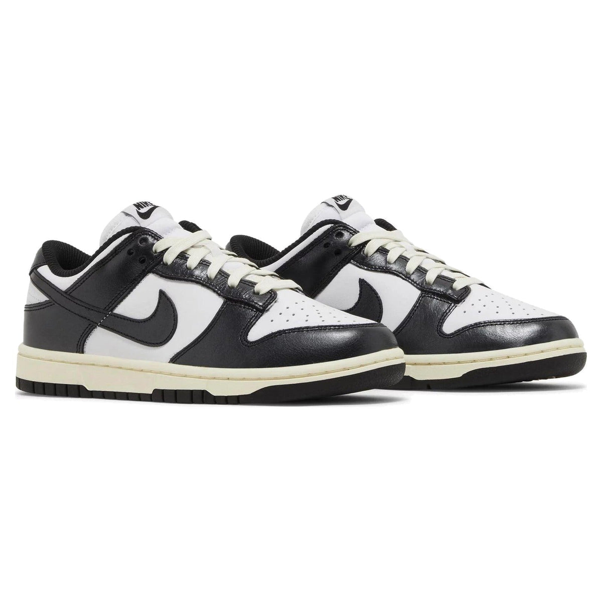 Nike Dunk Low Vintage Panda (W)