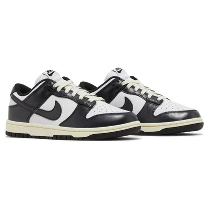 Nike Dunk Low Vintage Panda (W)