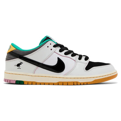 Nike SB Dunk Low CSEF