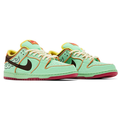 Nike SB Dunk Low Rodeo Tourmaline