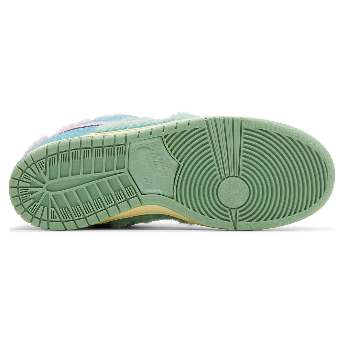 Nike SB Dunk Low Verdy Visty